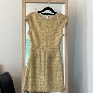 USED Alice & Olivia (size 6) dress in gold tweed